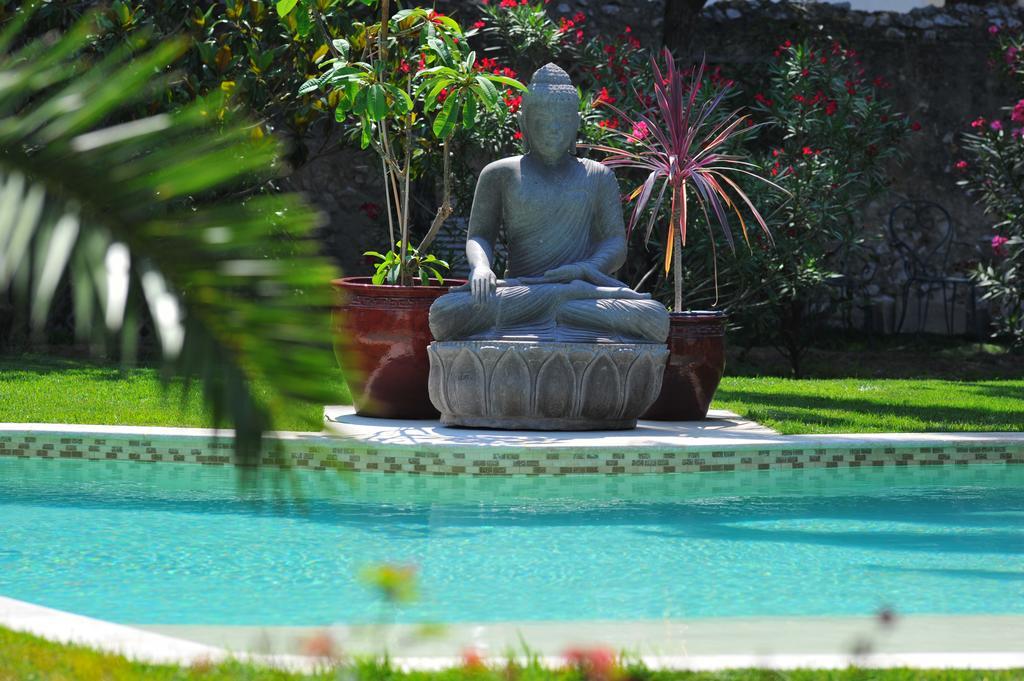 Villa Valflor Chambres D'Hotes Et Appartements Marseille Luaran gambar