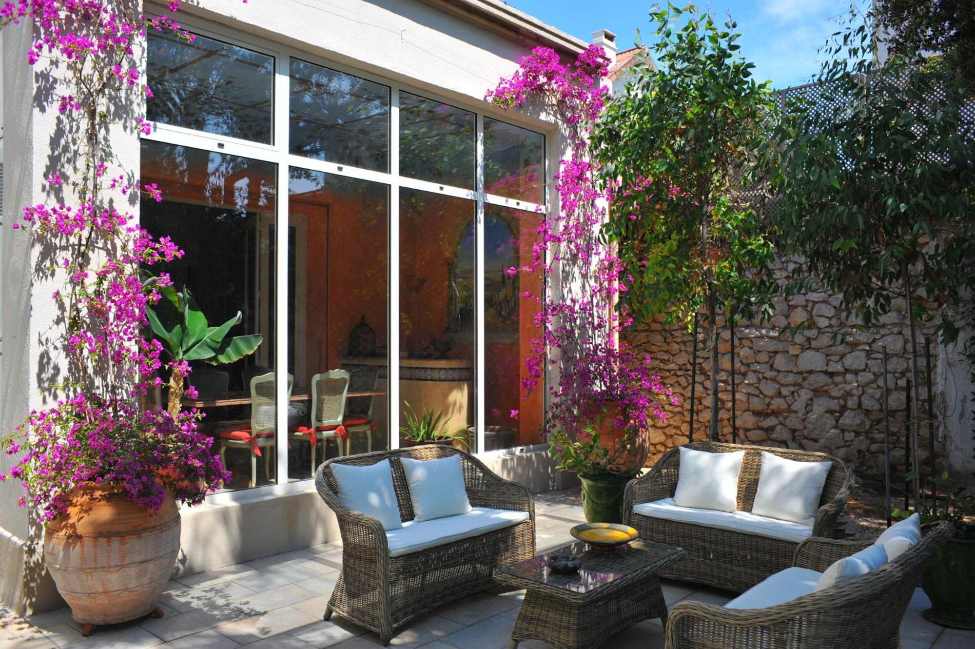 Villa Valflor Chambres D'Hotes Et Appartements Marseille Luaran gambar