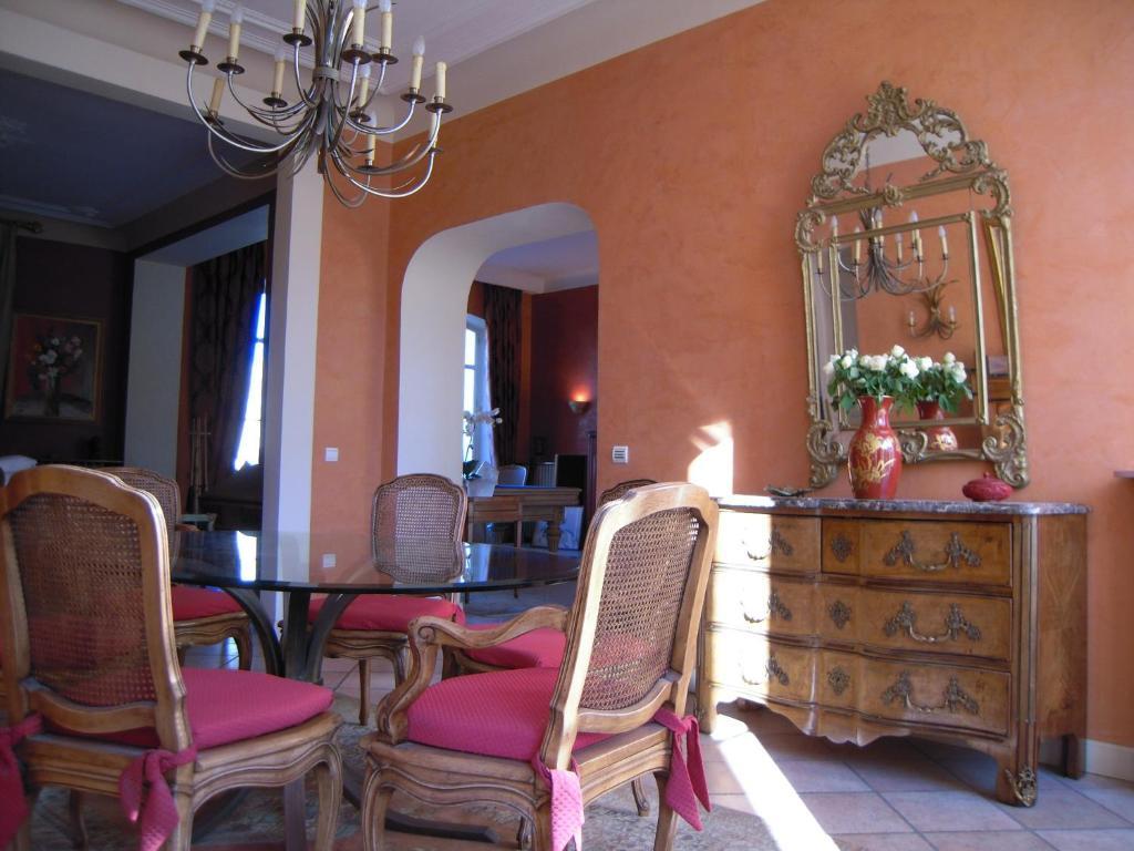 Villa Valflor Chambres D'Hotes Et Appartements Marseille Luaran gambar