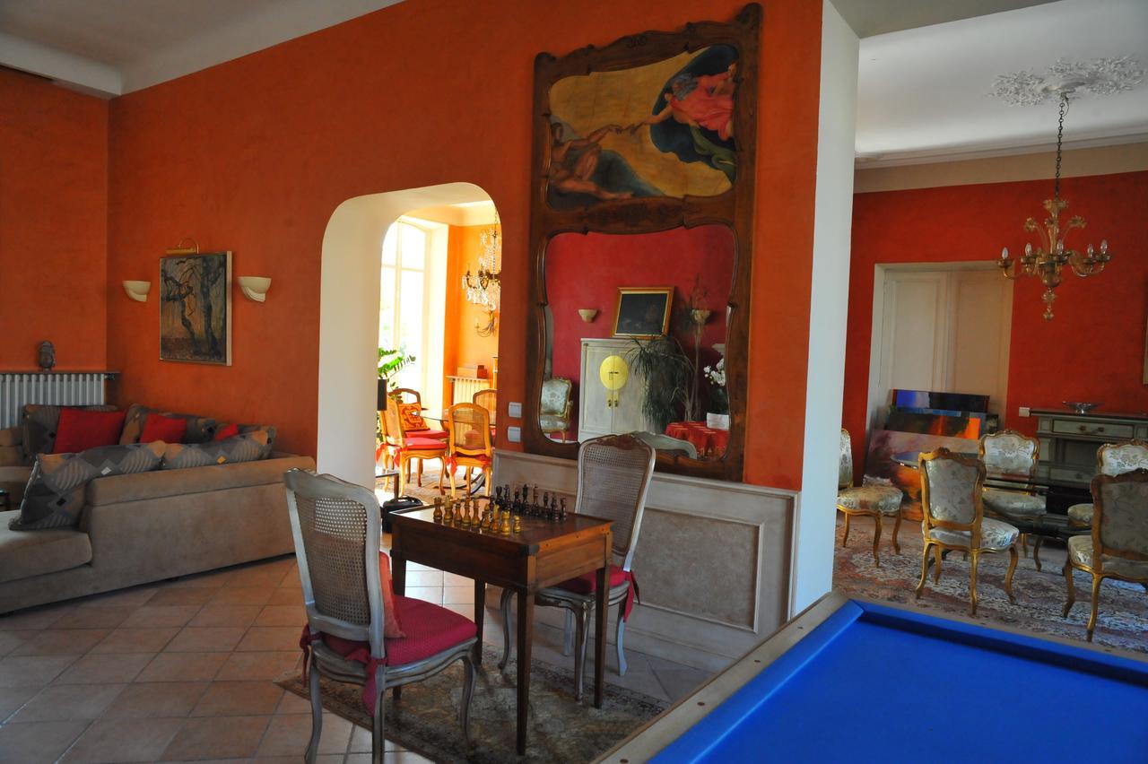 Villa Valflor Chambres D'Hotes Et Appartements Marseille Luaran gambar