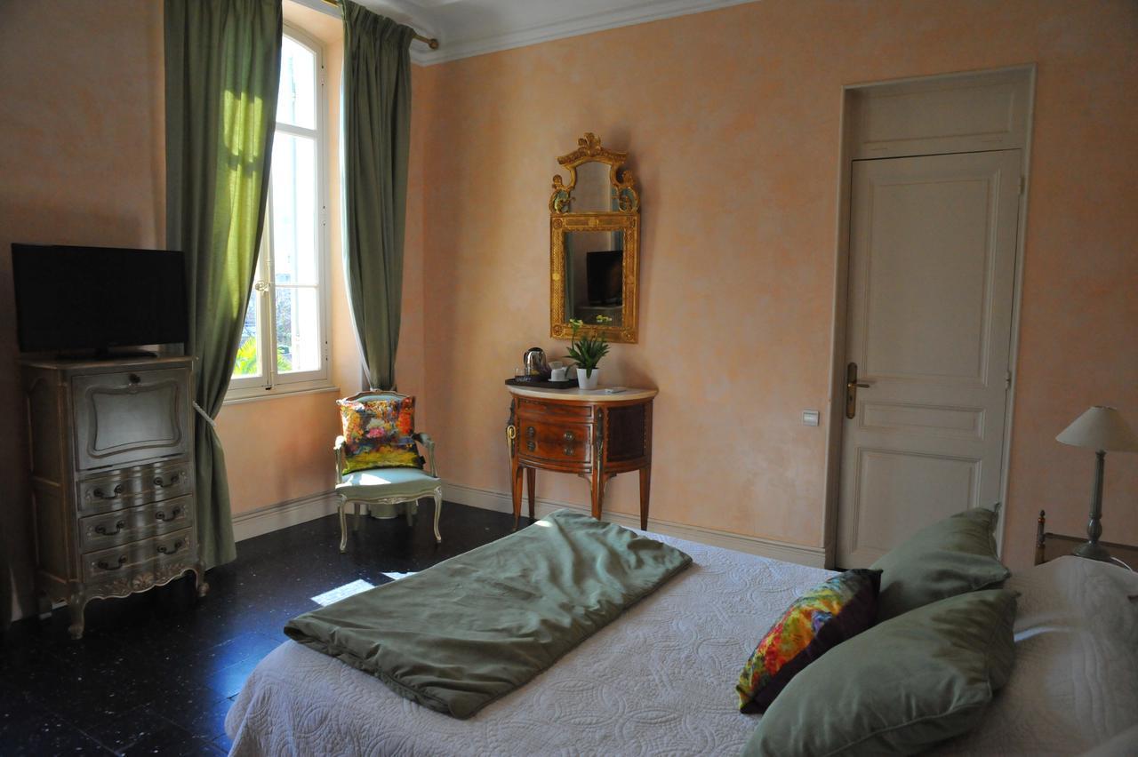 Villa Valflor Chambres D'Hotes Et Appartements Marseille Luaran gambar